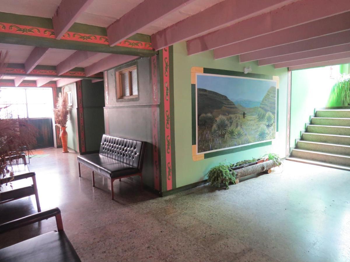 Hotel Porton De Oceta Монги Экстерьер фото
